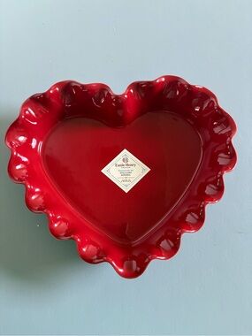 Emile Henry French Ceramic Ruffle Heart Pie Dish